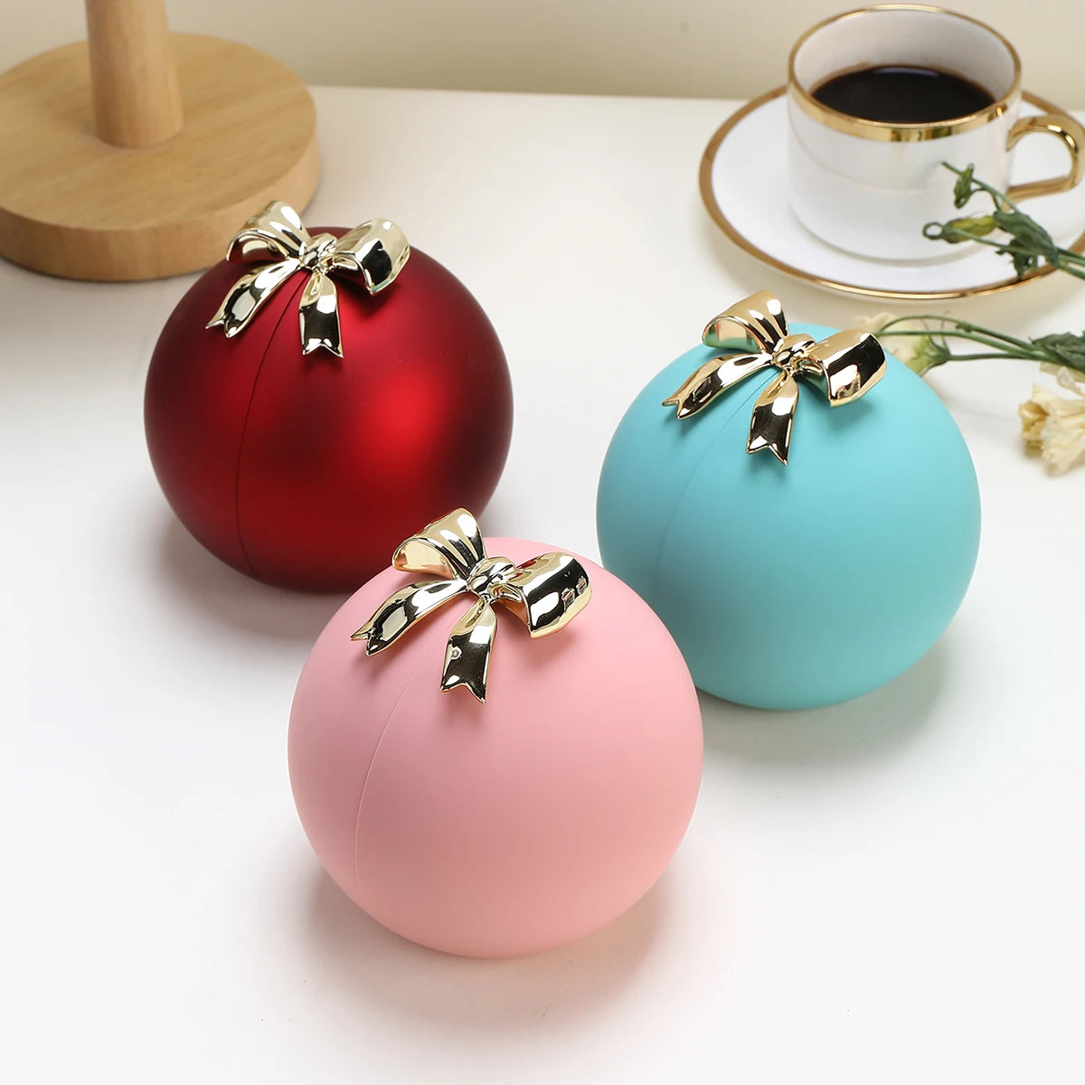 Round Bow Preserved Eternal Rose Gift Box – Jewelry Storage with Necklace or Ring Pendant for Valentine’s Day & Proposals - Image 5