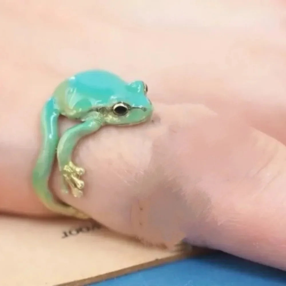 Mini Green Tree Frog Open Ring - Image 5