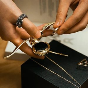 Gold Snitch Ring Box – Movable Wing Jewelry Organizer & Gift Display